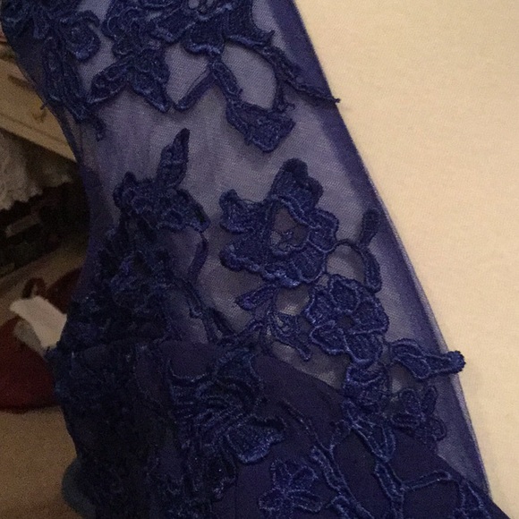 Royal blue lace and chiffon gown - Mother of Bride - Picture 4 of 7